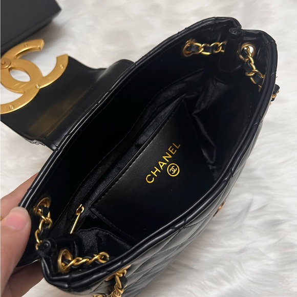 New CC Novelty shoulder bag - Picture 7 of 12